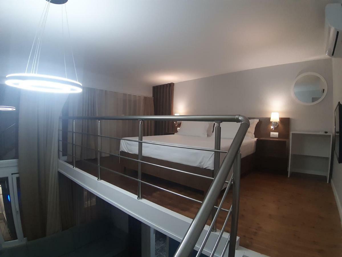 Bistrica Hotel Sarandë Eksteriør billede