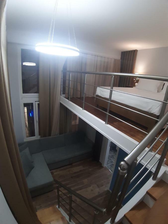 Bistrica Hotel Sarandë Eksteriør billede