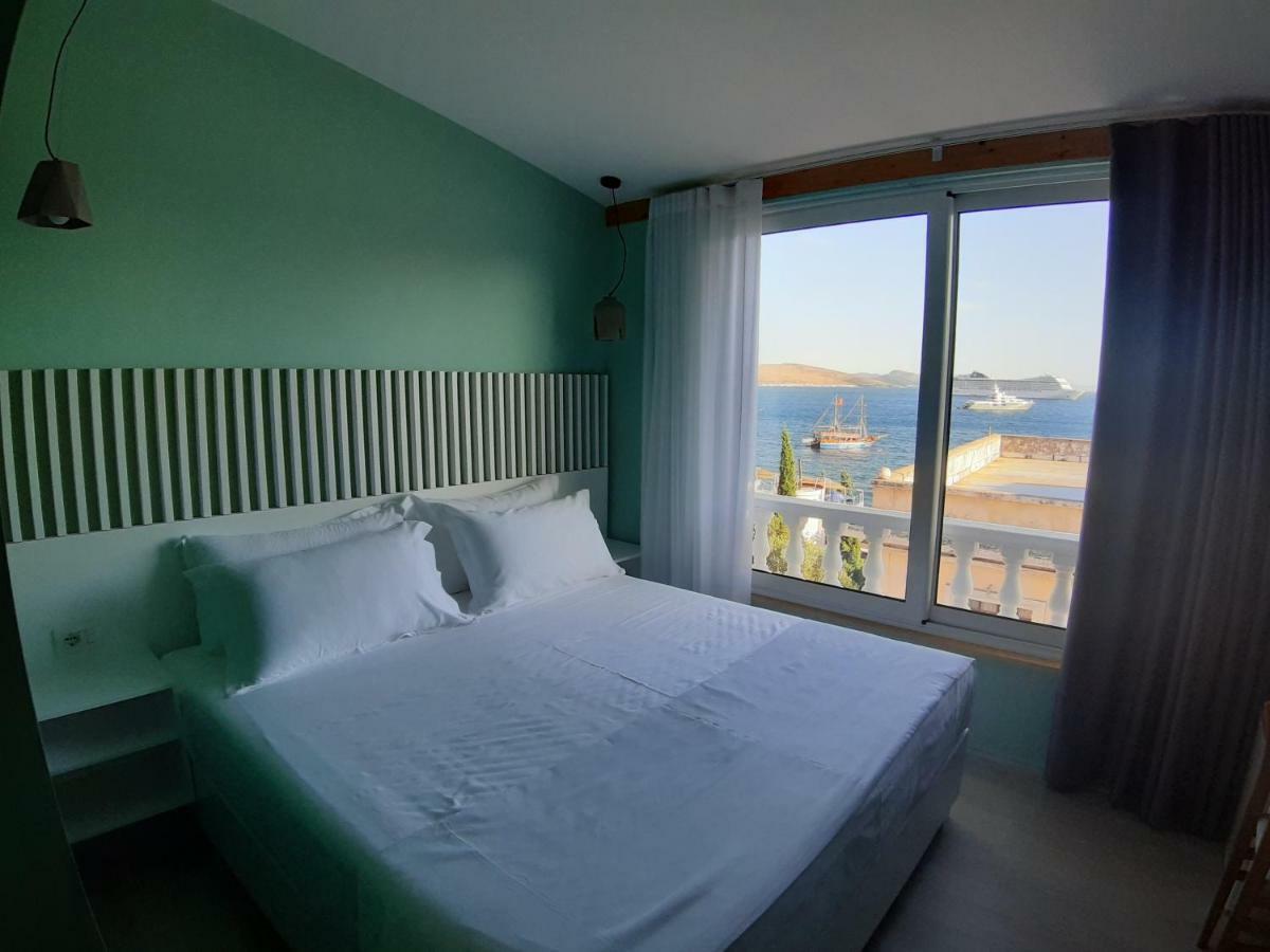 Bistrica Hotel Sarandë Eksteriør billede
