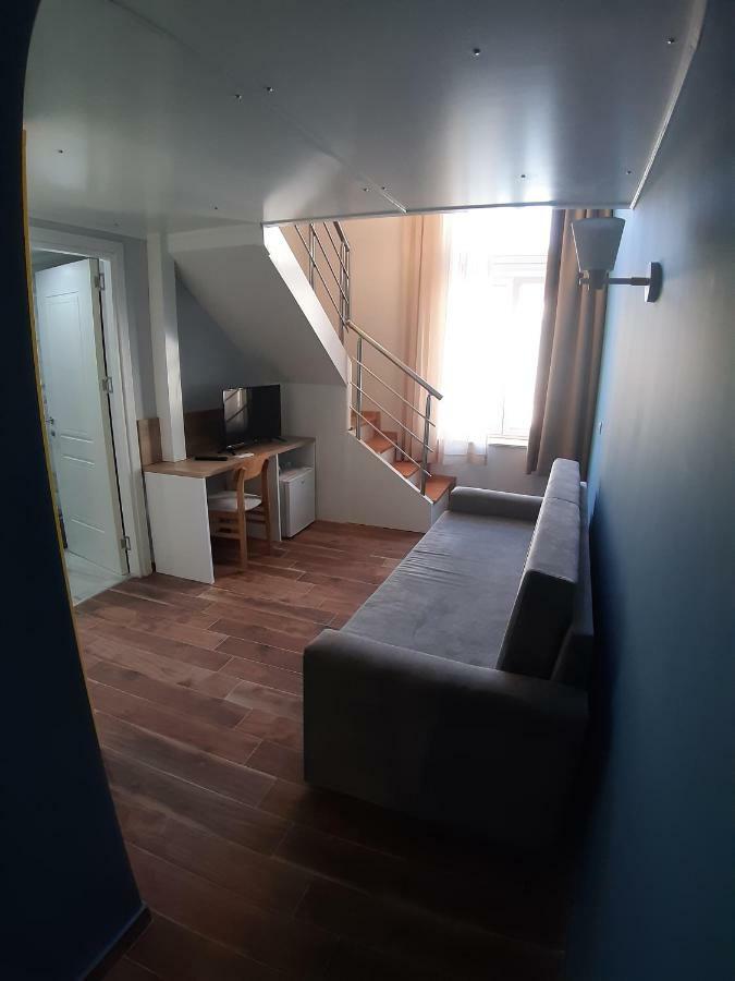 Bistrica Hotel Sarandë Eksteriør billede