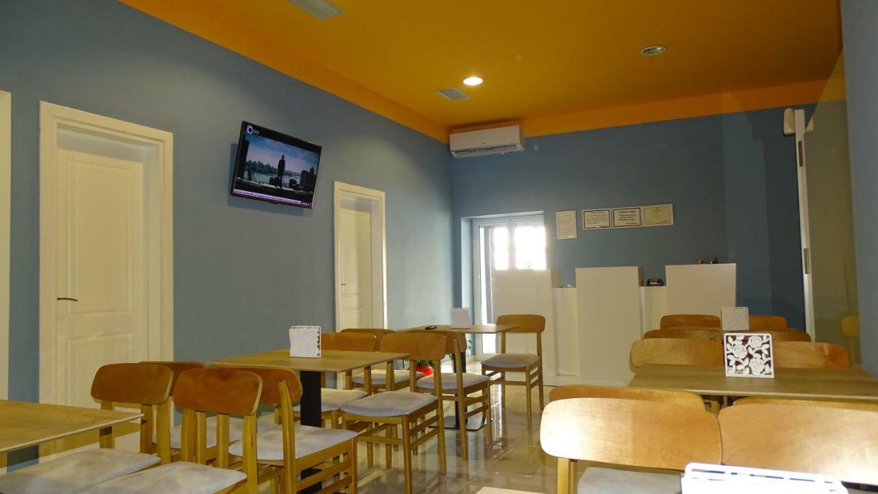 Bistrica Hotel Sarandë Eksteriør billede