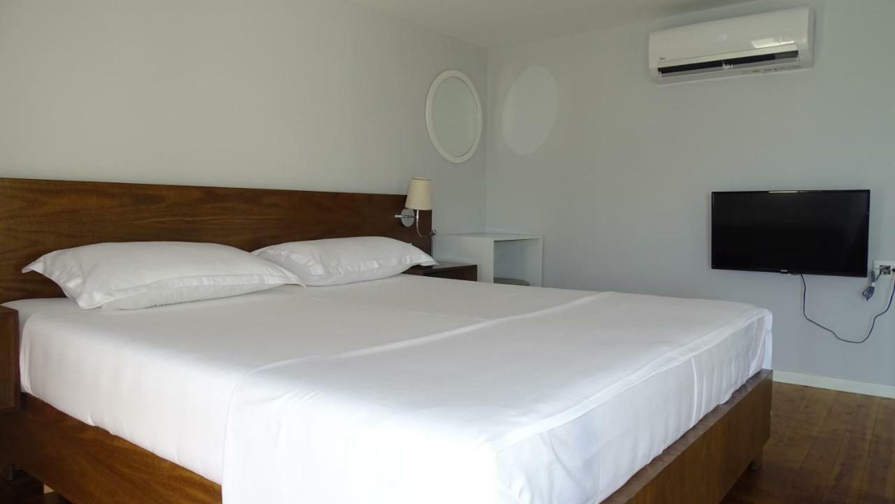 Bistrica Hotel Sarandë Eksteriør billede