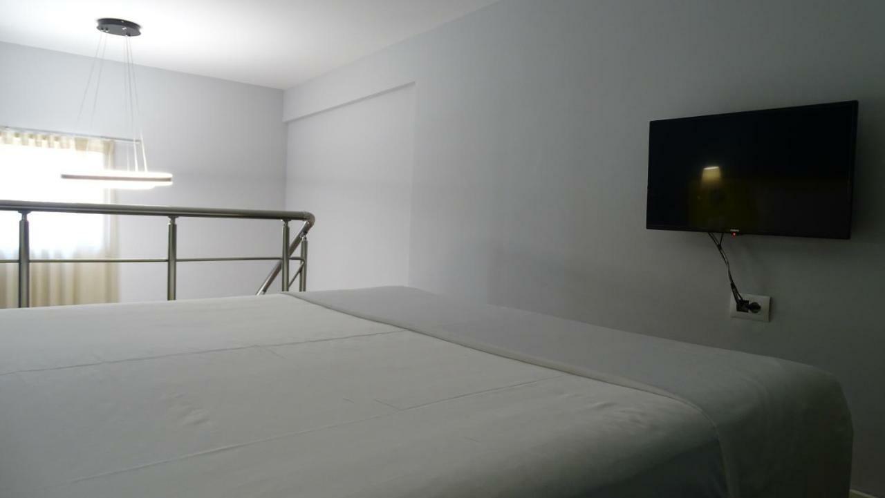 Bistrica Hotel Sarandë Eksteriør billede