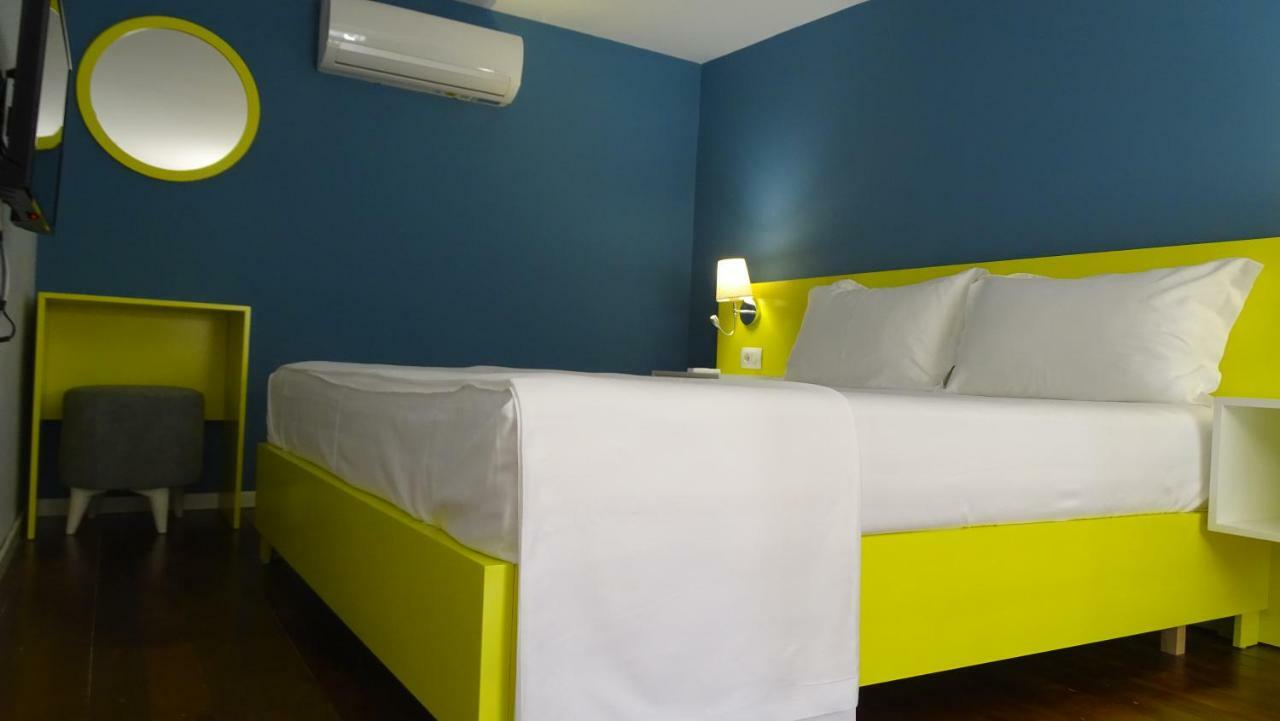 Bistrica Hotel Sarandë Eksteriør billede