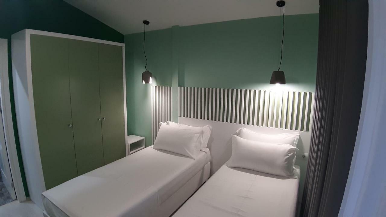 Bistrica Hotel Sarandë Eksteriør billede